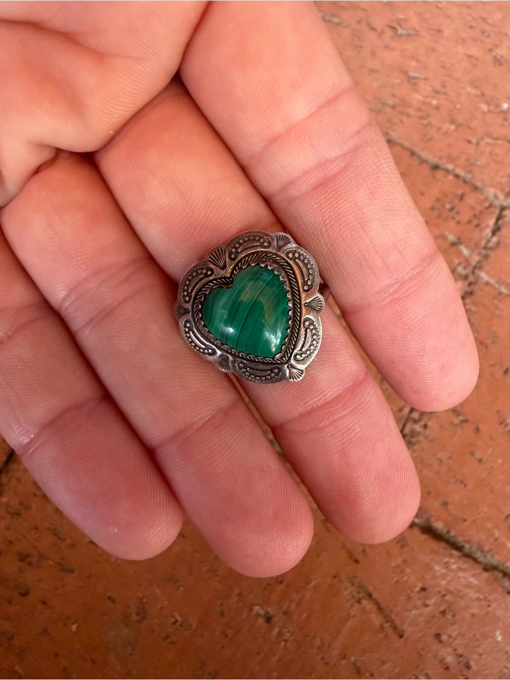 Sterling Silver Heart Ring with Green Malachite Cabochon size 7 1/4
